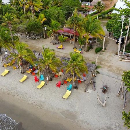 Mar Amar Casa De Playa Hotel Coveñas Buitenkant foto