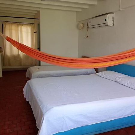 Mar Amar Casa De Playa Hotel Coveñas Buitenkant foto