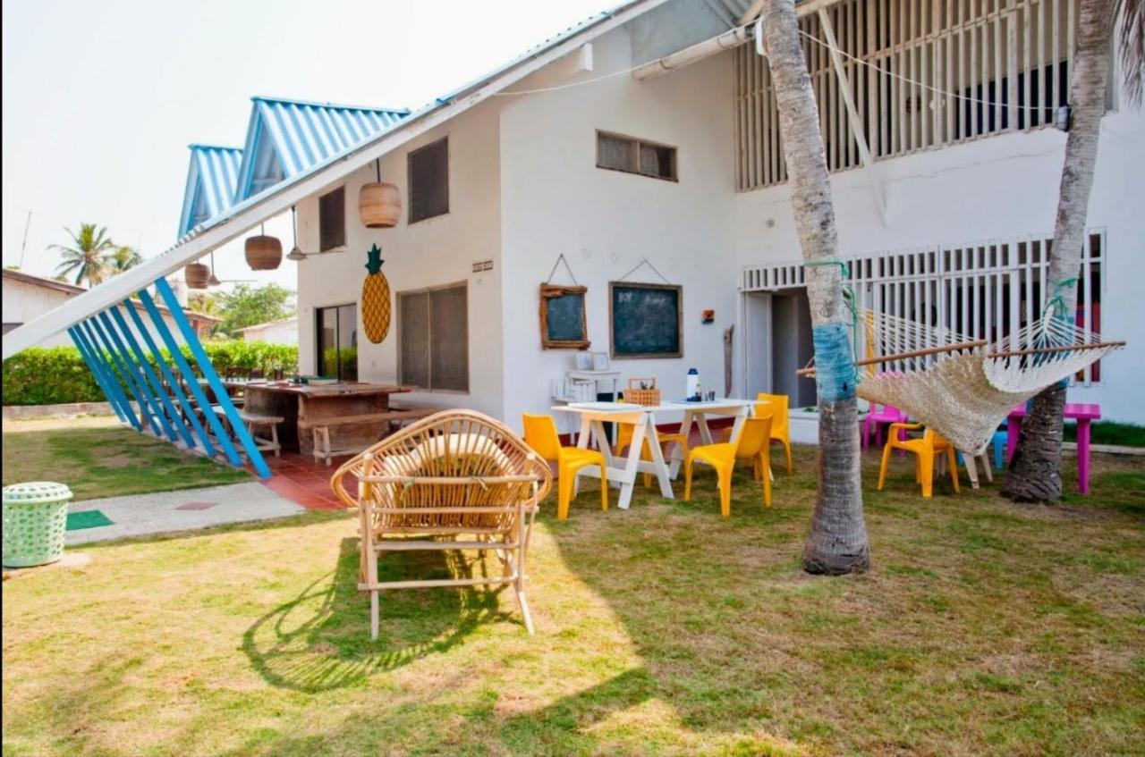 Mar Amar Casa De Playa Hotel Coveñas Buitenkant foto